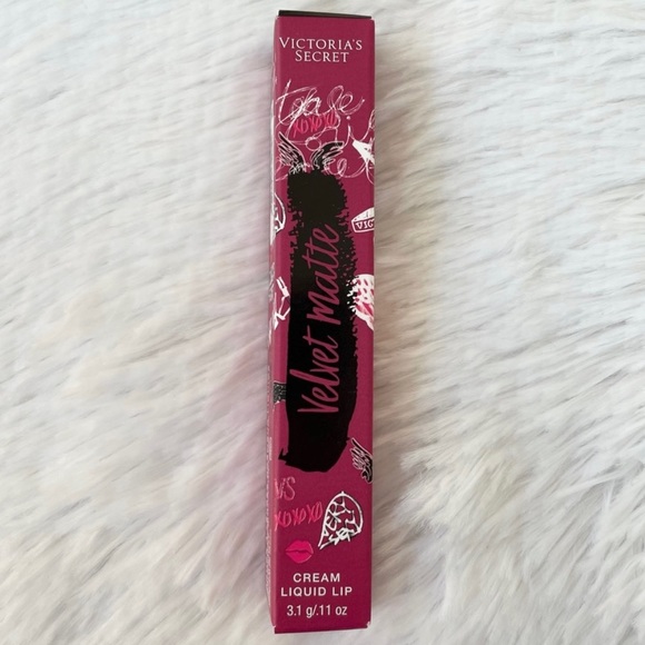 NWT Victoria’s Secret velvet matte cream liquid lipstick Full coverage - Picture 2 of 8